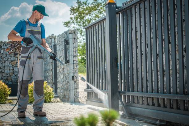 Best Gas Station Cleaning  in Deville, AL