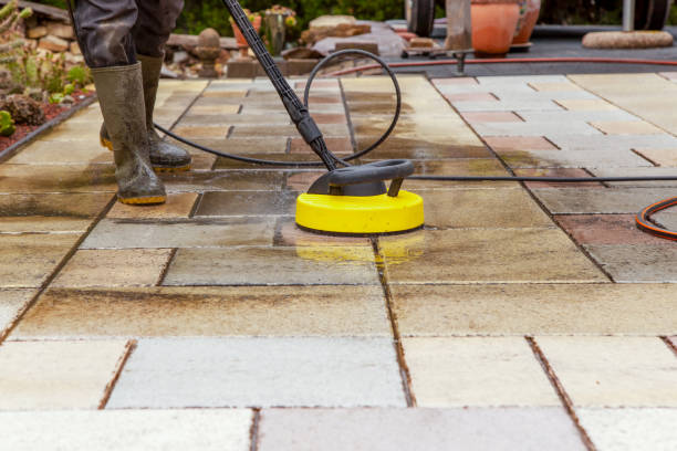 Best Pool Deck Cleaning  in Deville, AL